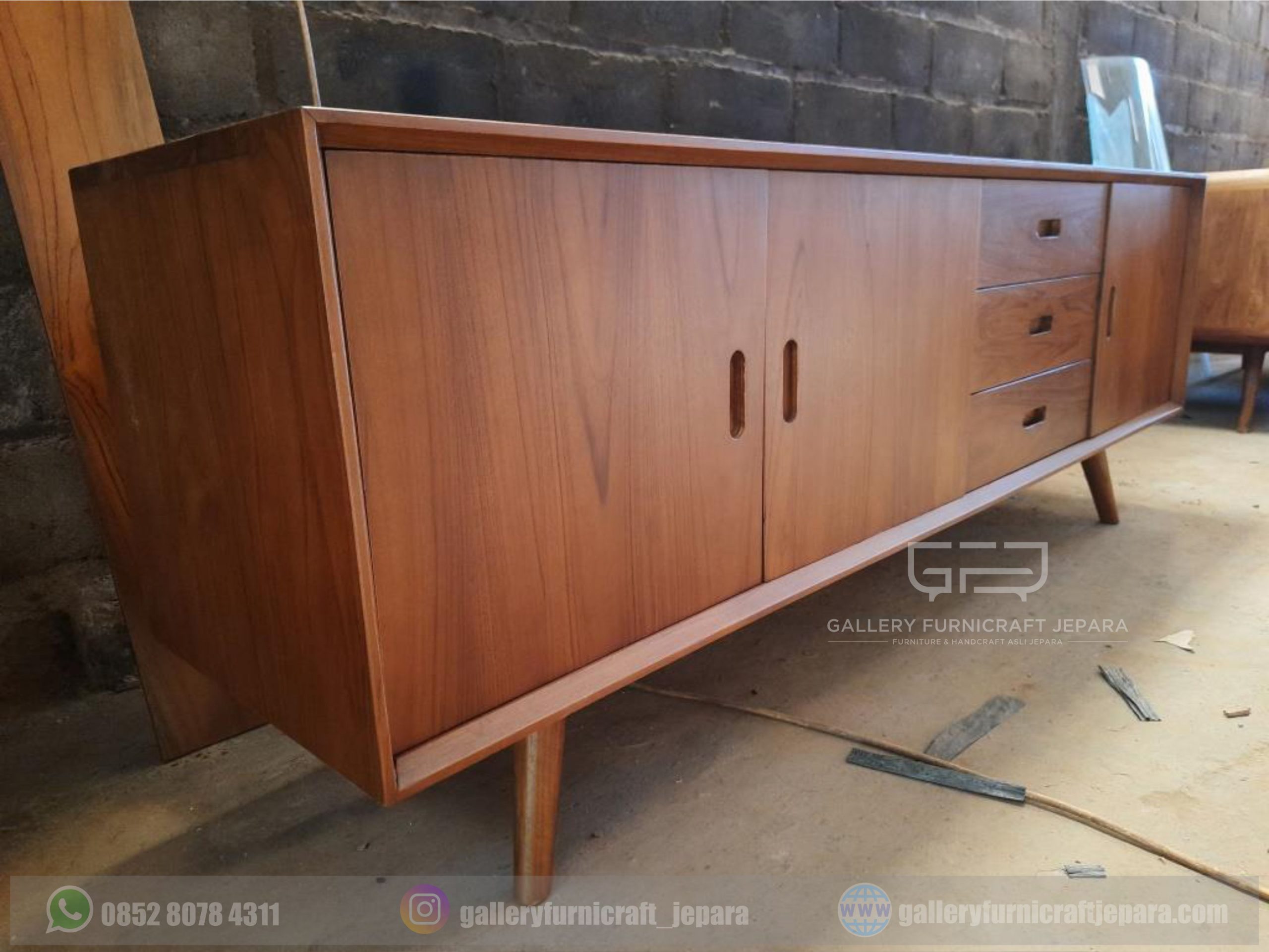 bufet minimalis 3p 3l 180x45x65cm