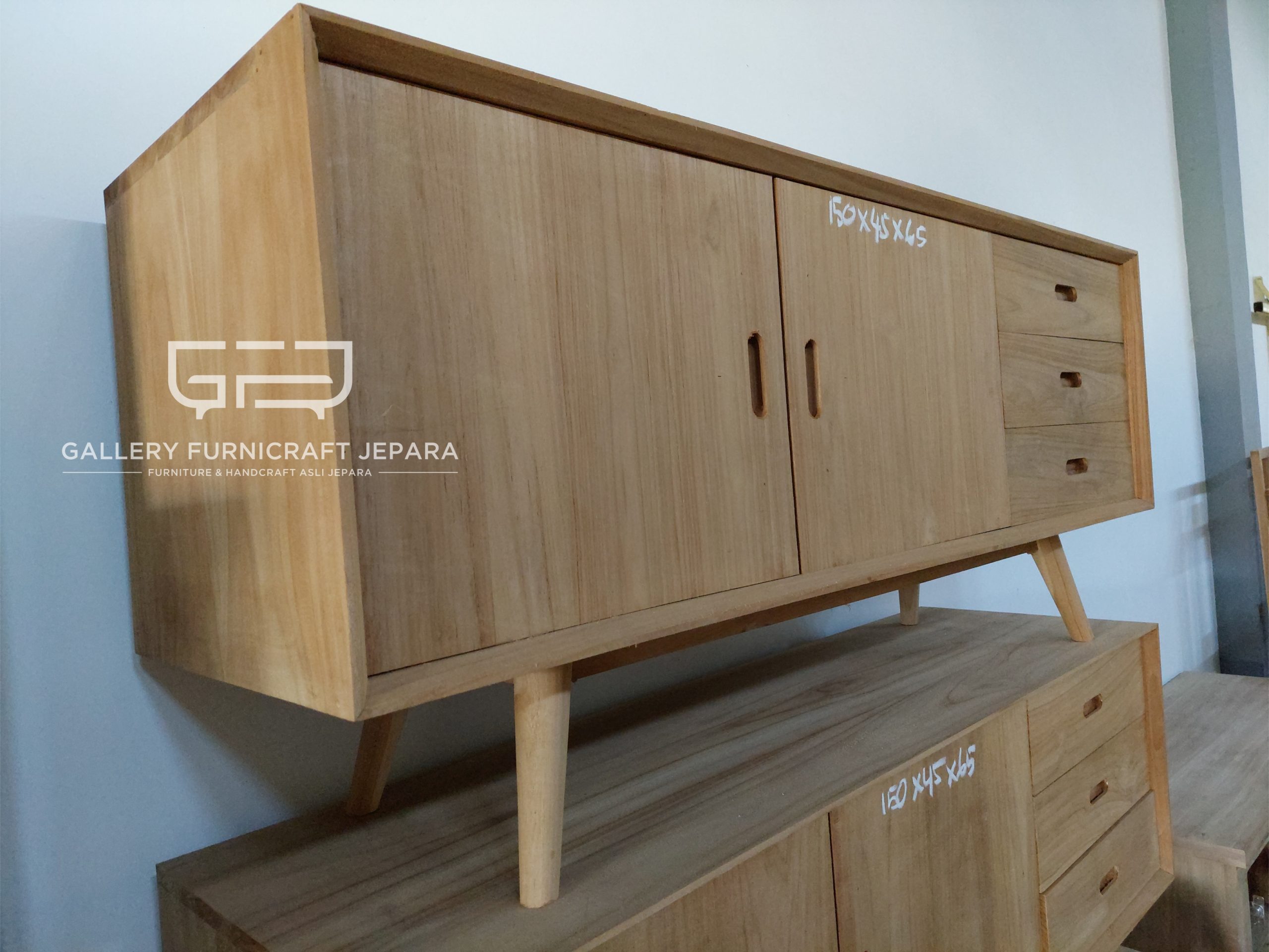 bufet pendek kaki retro 150x45x65cm 03