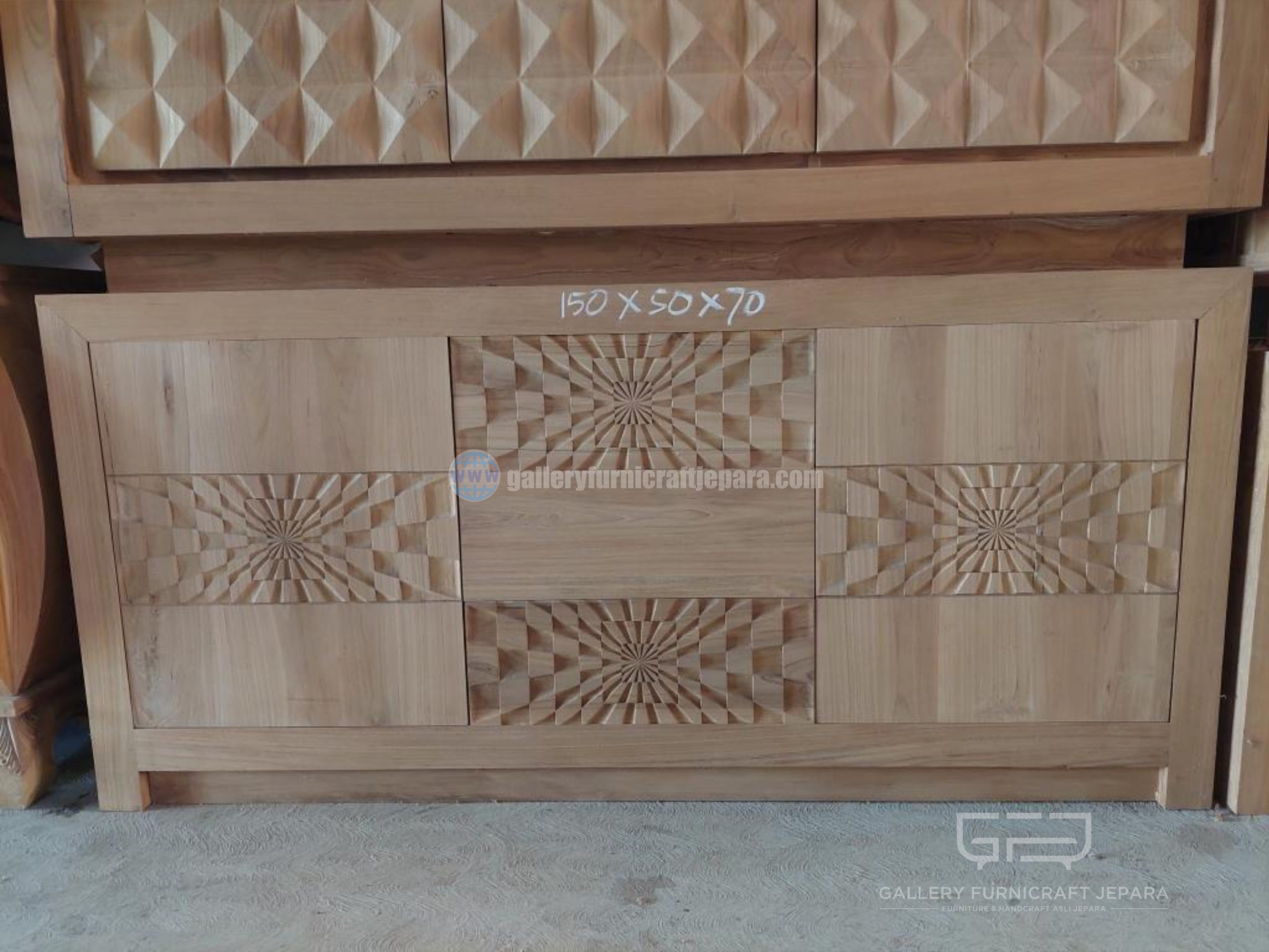 bufet minimalis geometri matahari 150x50x70cm
