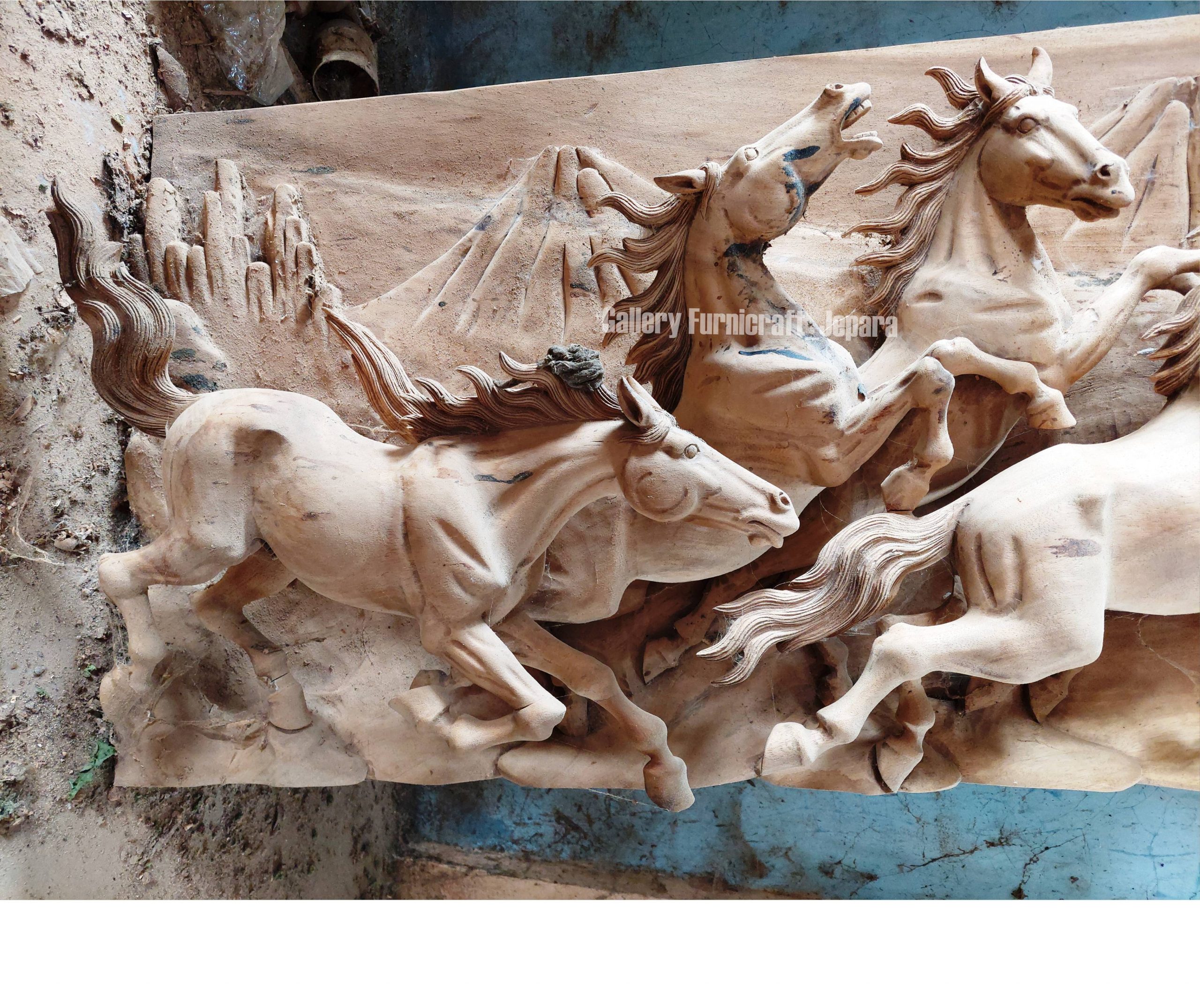 relief kuda dinding trembesi 180x25x60cm @3500 04