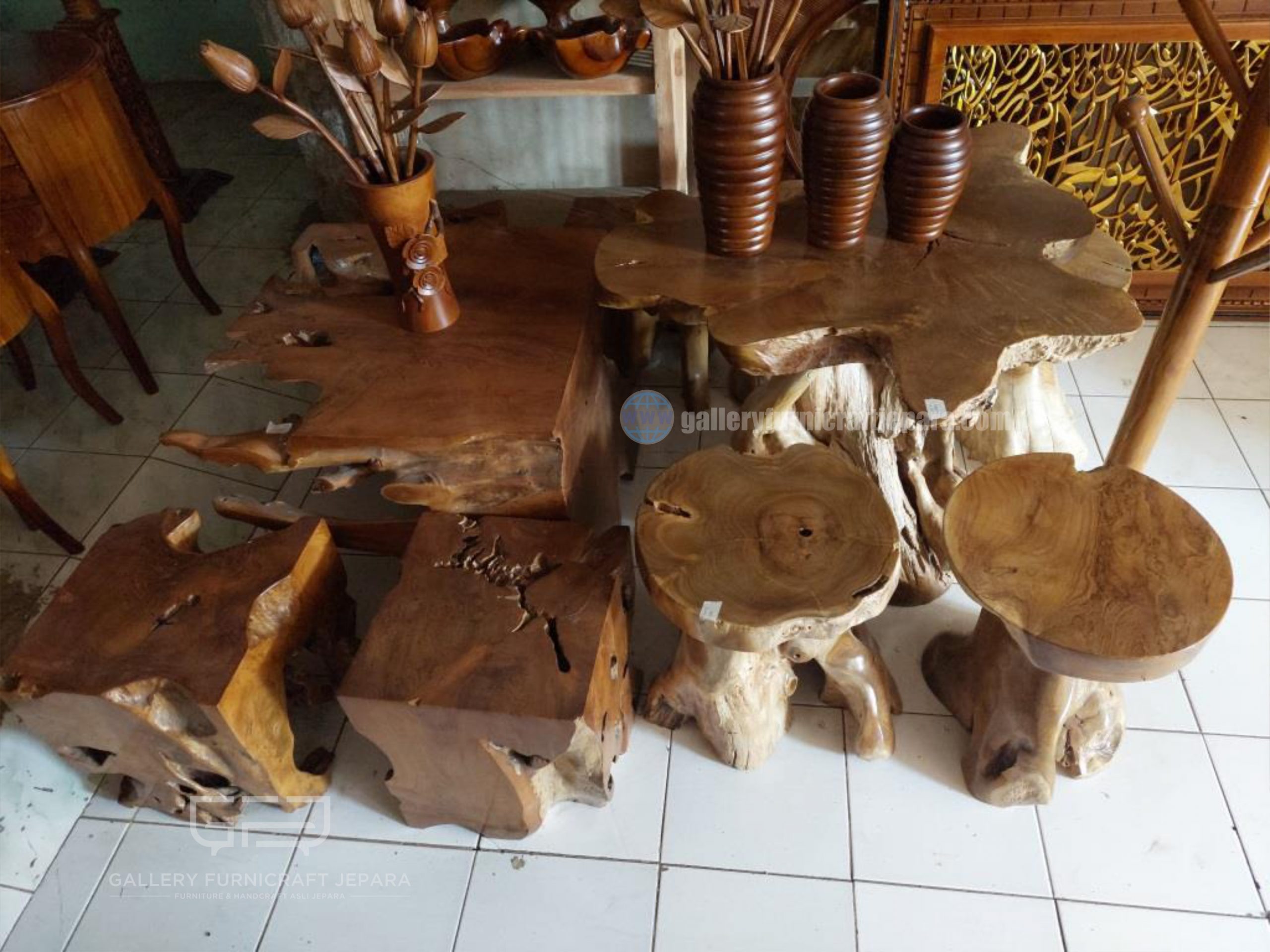 meja akar jati kotak 65x55 @4.5 kursi 35x40 @600 03