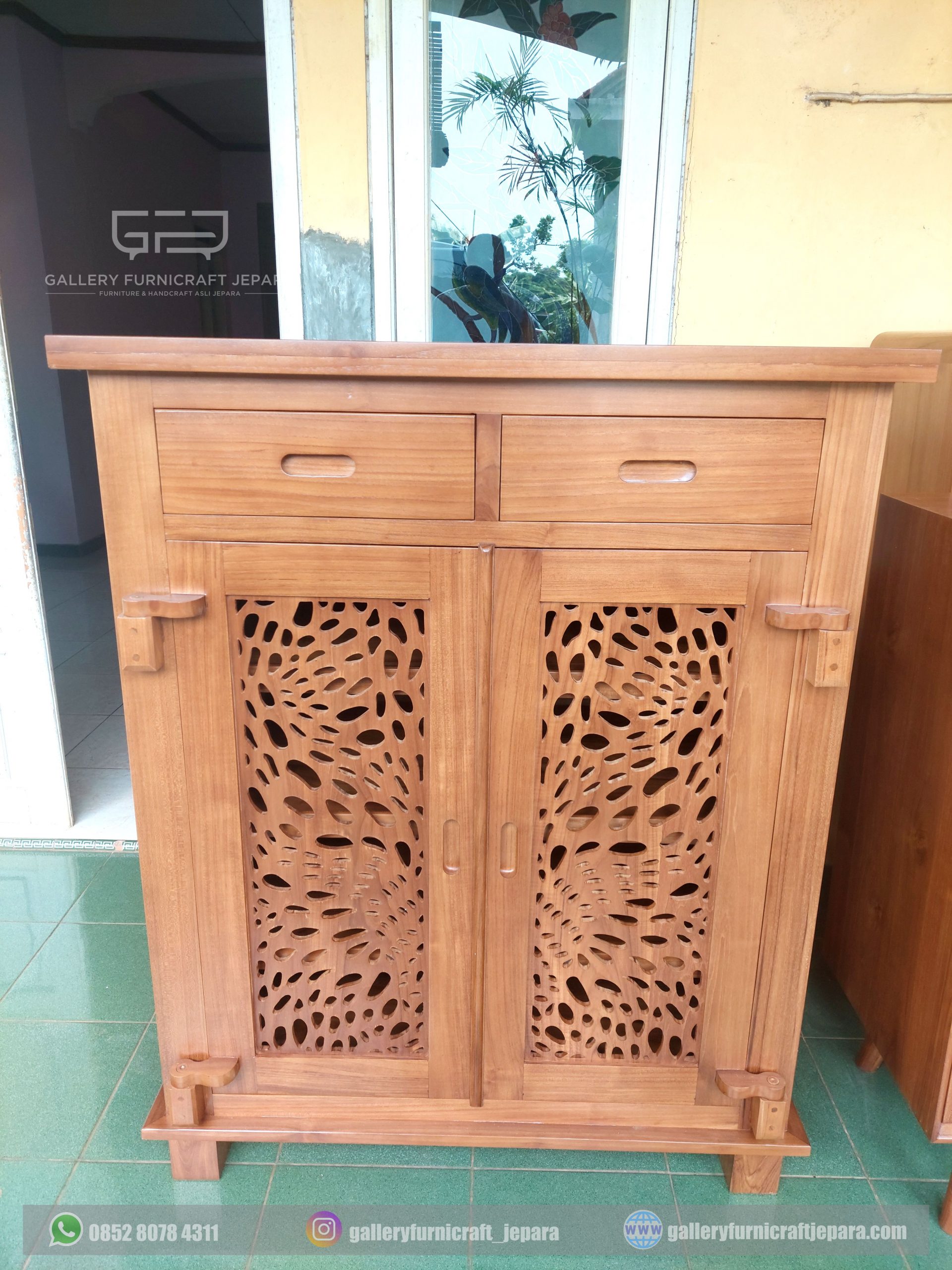 Bufet Monstera 95x43x12cm 02