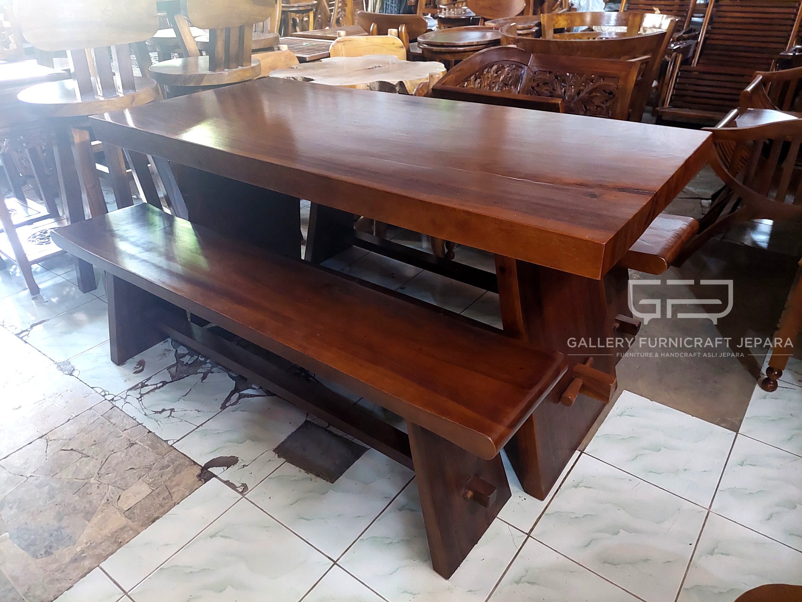 set meja makan suarwood solid, Meja 150x70x73tebal7cm kursi150x30x43cm @1set2500 03