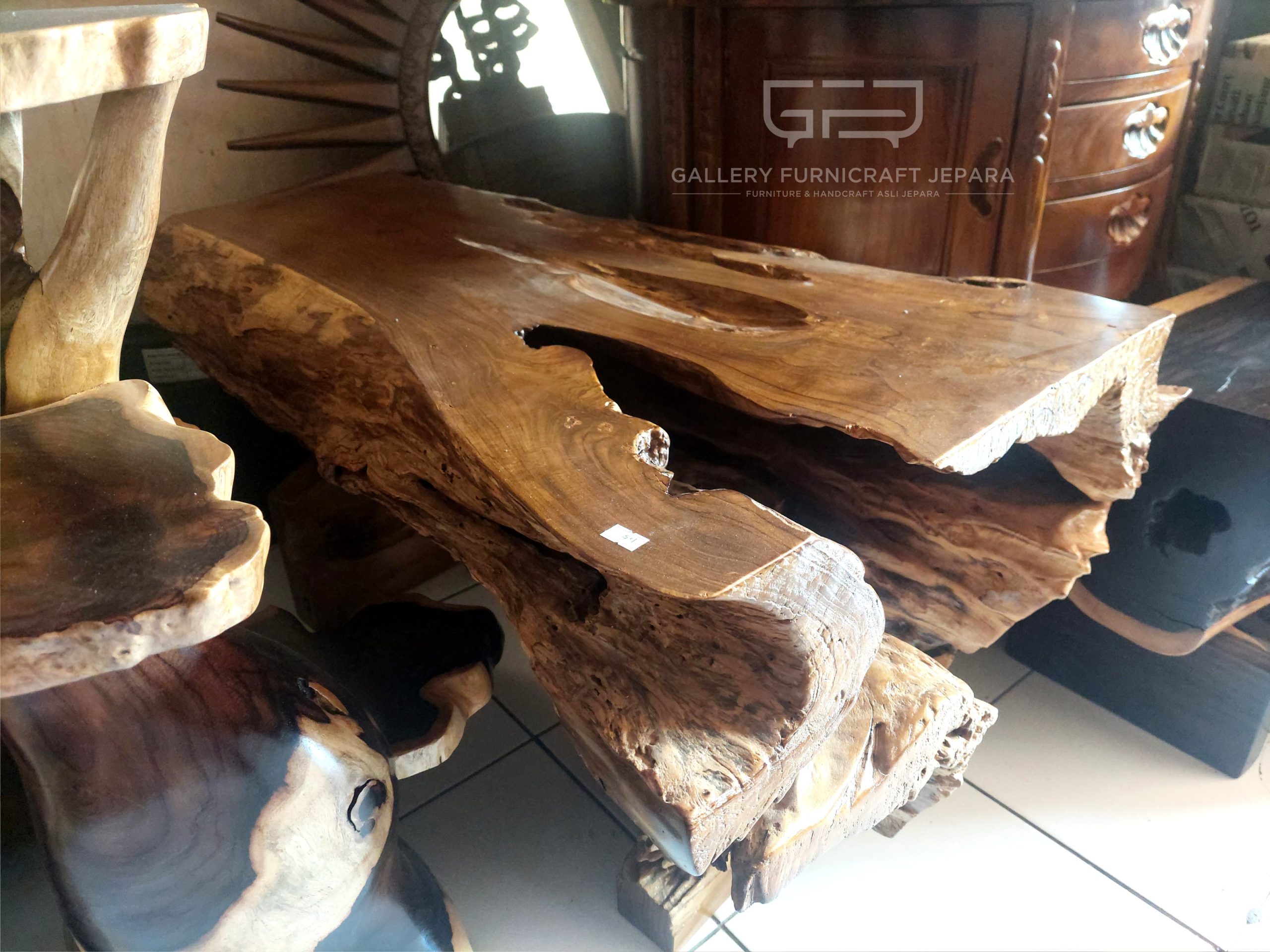 meja akar jati antik 95x60-35x50cm @1500 #galehsantoso 03