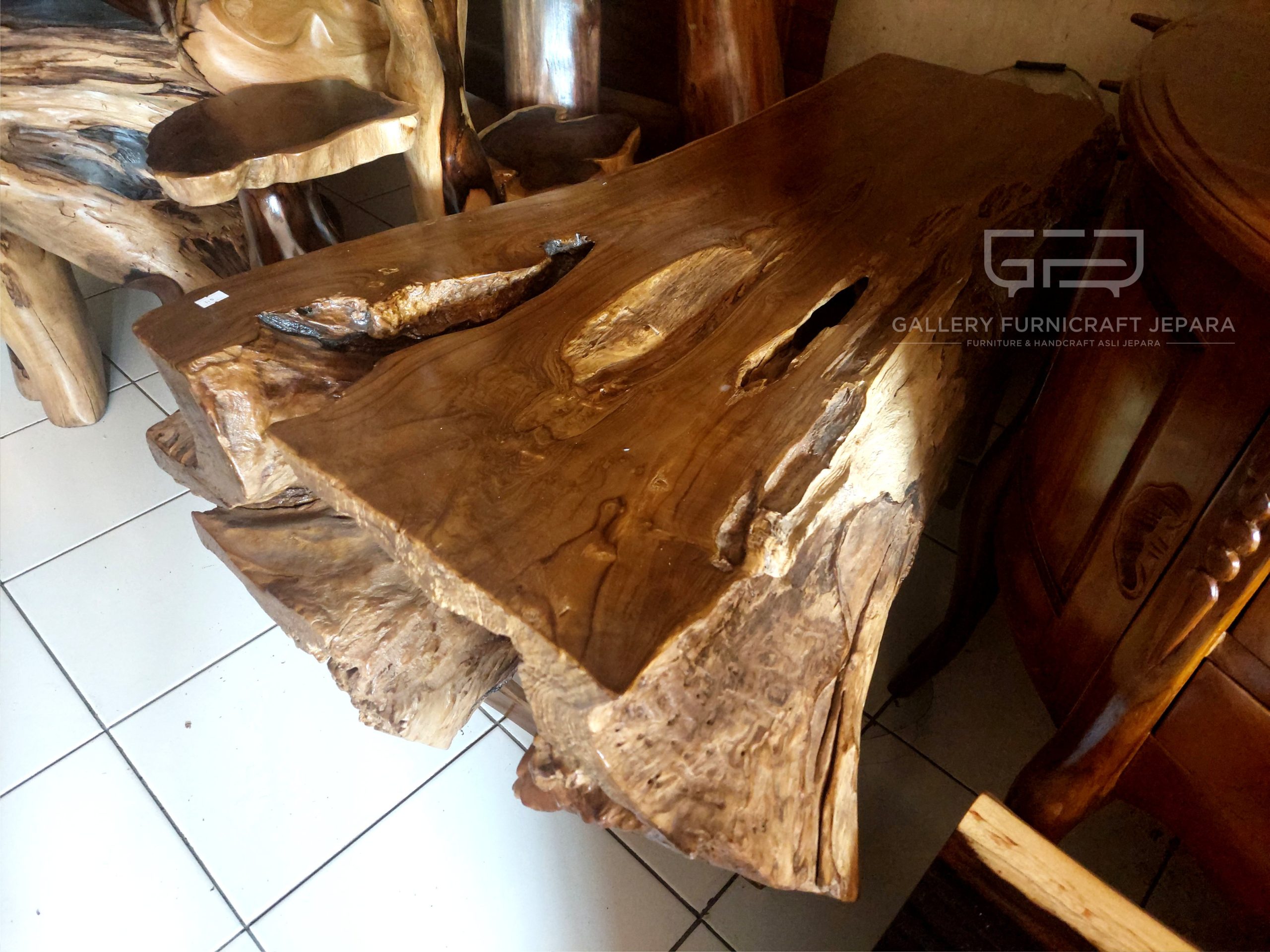 meja akar jati antik 95x60-35x50cm @1500 #galehsantoso 04