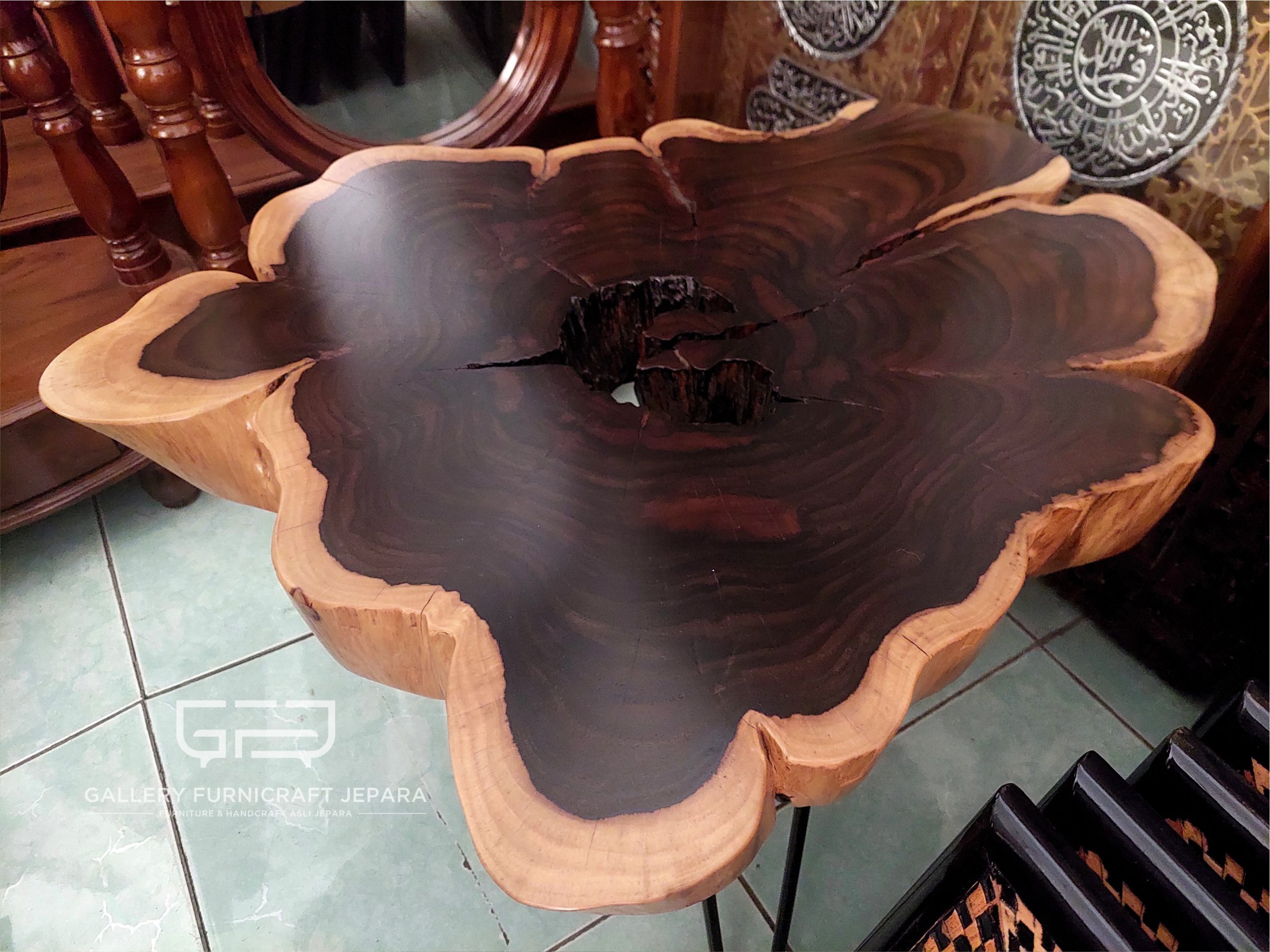 meja kopi sonokeling kepala kayu kaki besi 70x60x45 tebal 7.5cm @1200 #galehsantoso 03