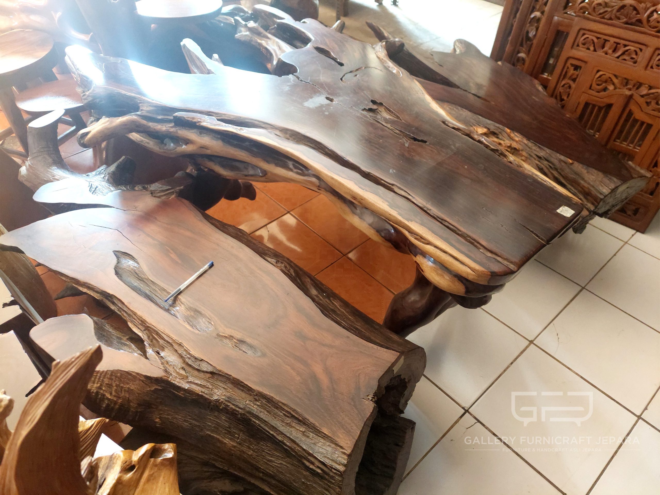 set kursi taman akar sonokeling antik tua erosi Meja 150x90-35x55 @1750 Kursi 130x45x40 @1500 08