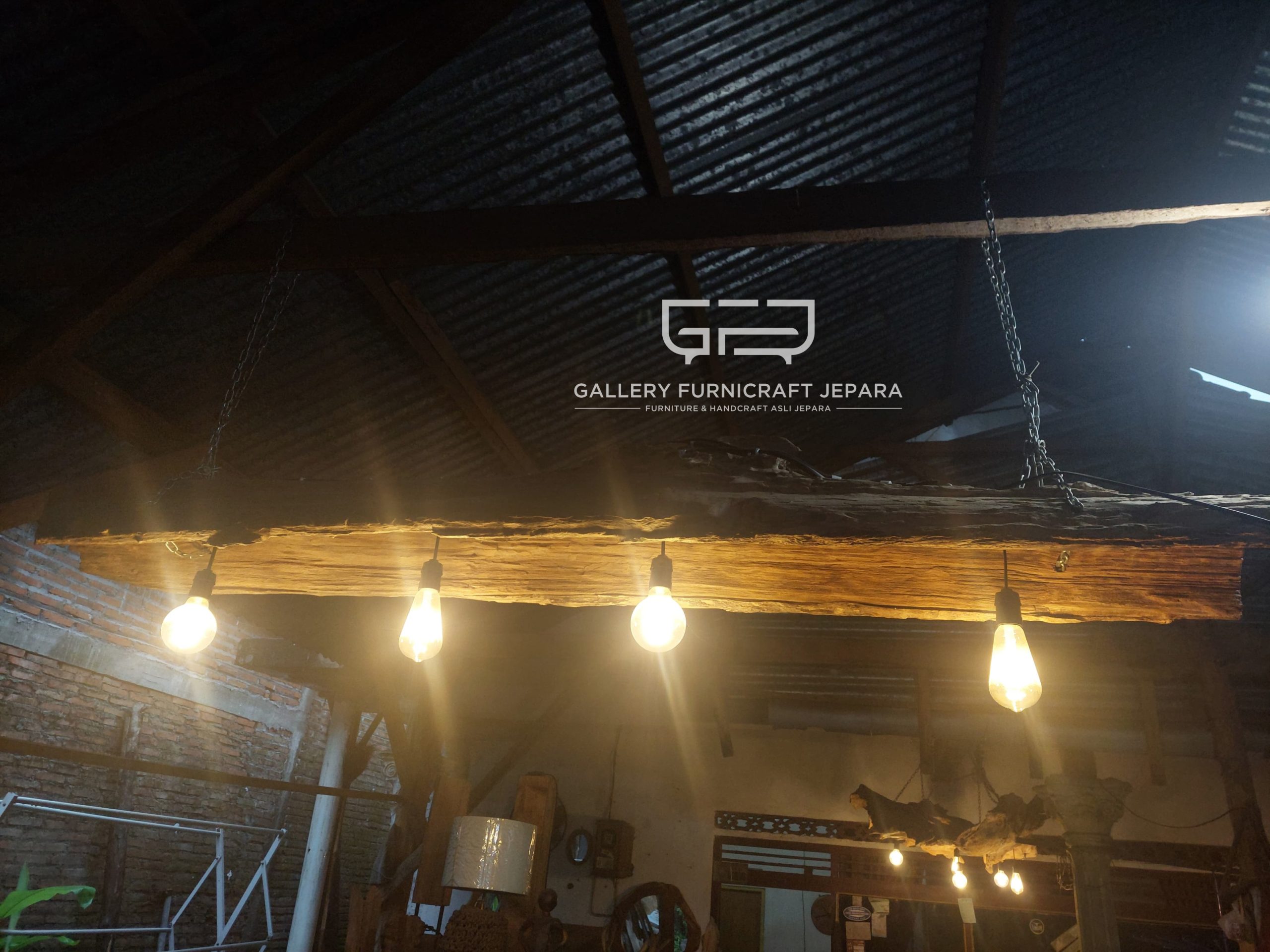 Lampu Gantung Jati Erosi Antik 200cm @1500 03