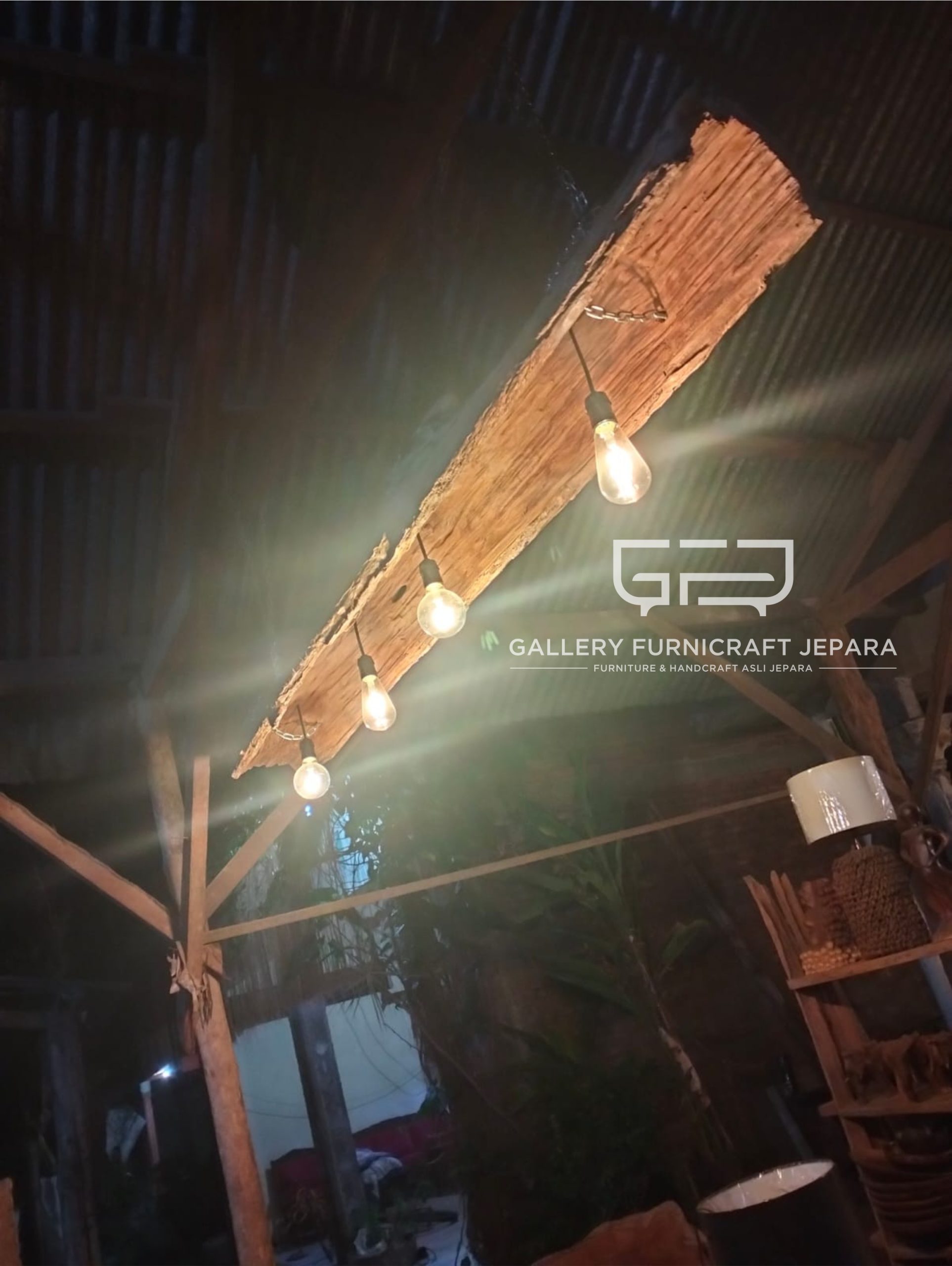 Lampu Gantung Jati Erosi Antik 200cm @1500