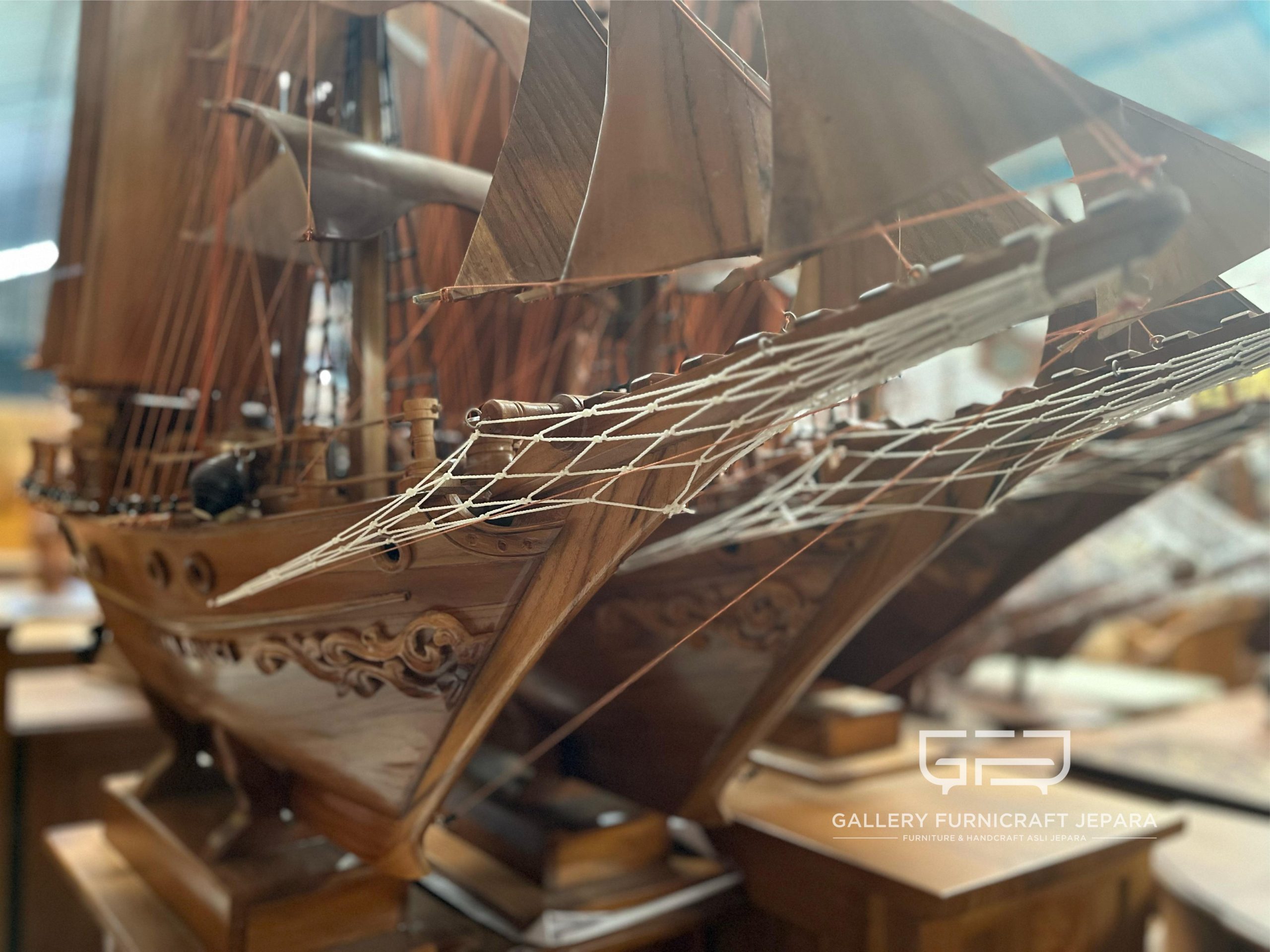 Miniatur Kapal Pinisi Dewa Ruci Kayu Jati 110x25x120cm @1800 11