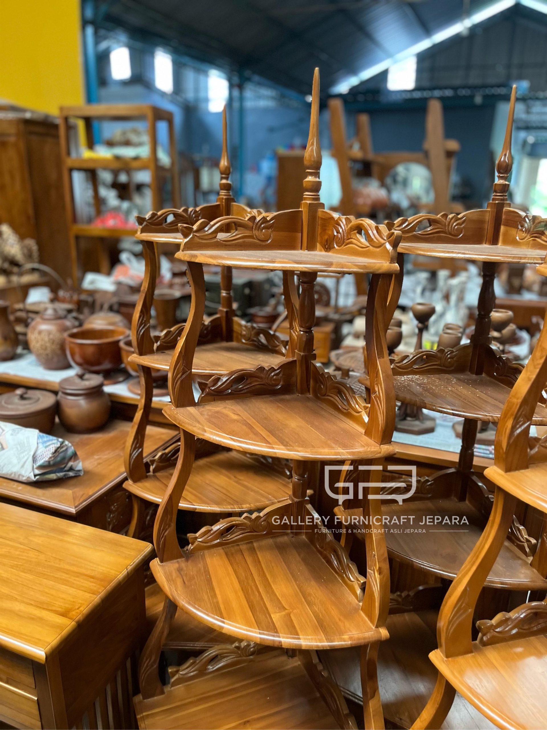 Rak Sudut Pintu Klasik Kayu Jati Solid 55x40x160cm 04