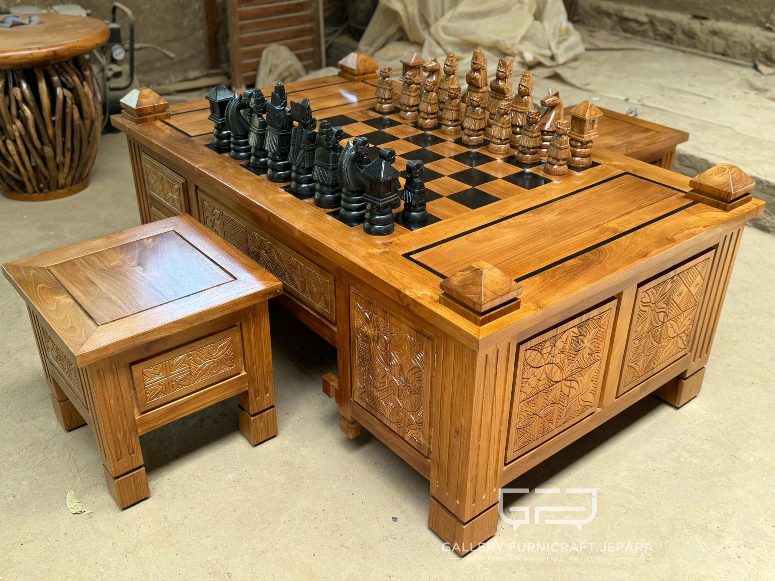 Set Catur Ramayana Kayu Jati Sonokeling 130x80x55cm @5100 07