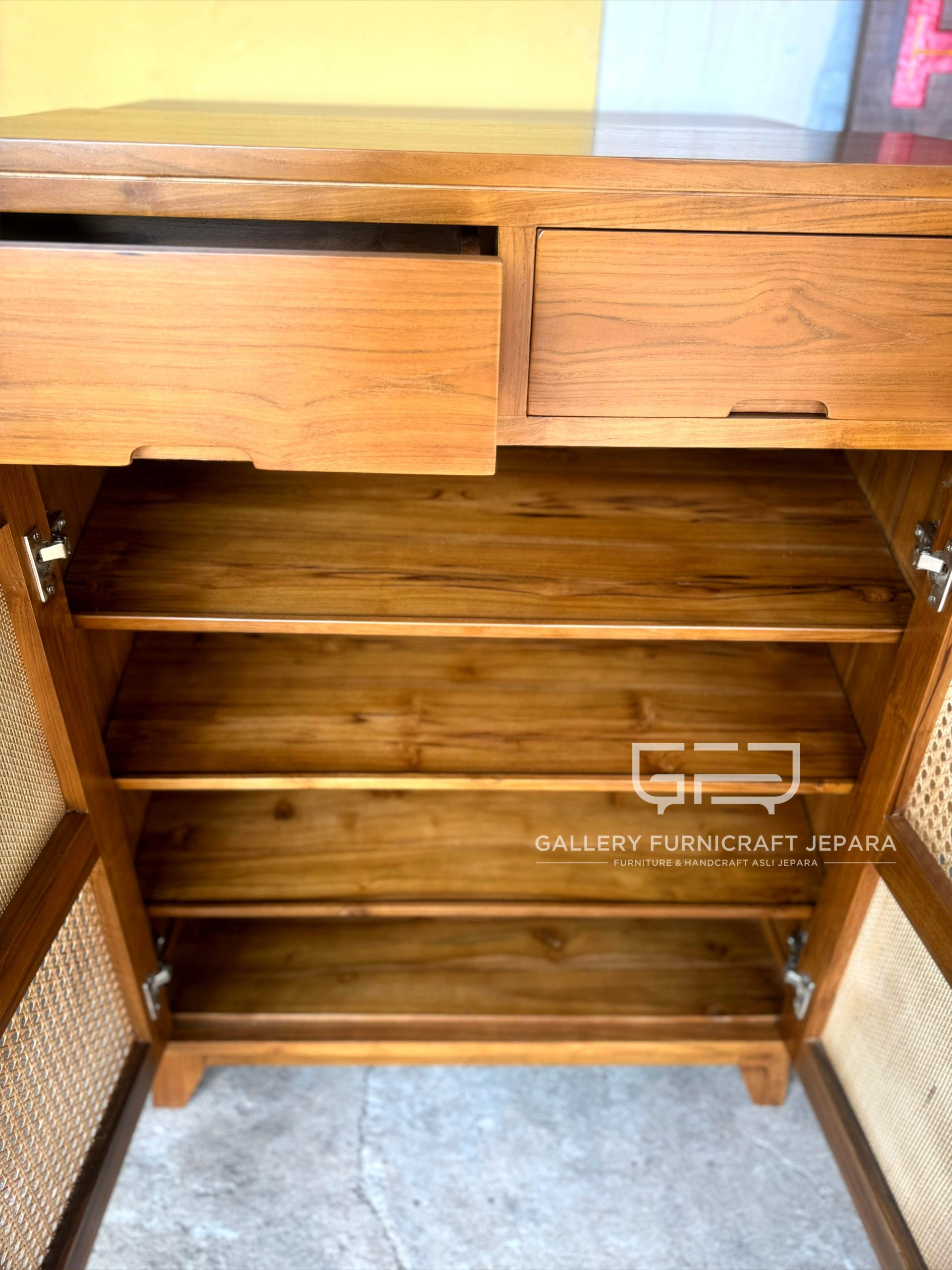 Lemari Sepatu Minimalis Rotan 2 Pintu Kayu Jati Perhutani 90x40x120cm @1.8k 02