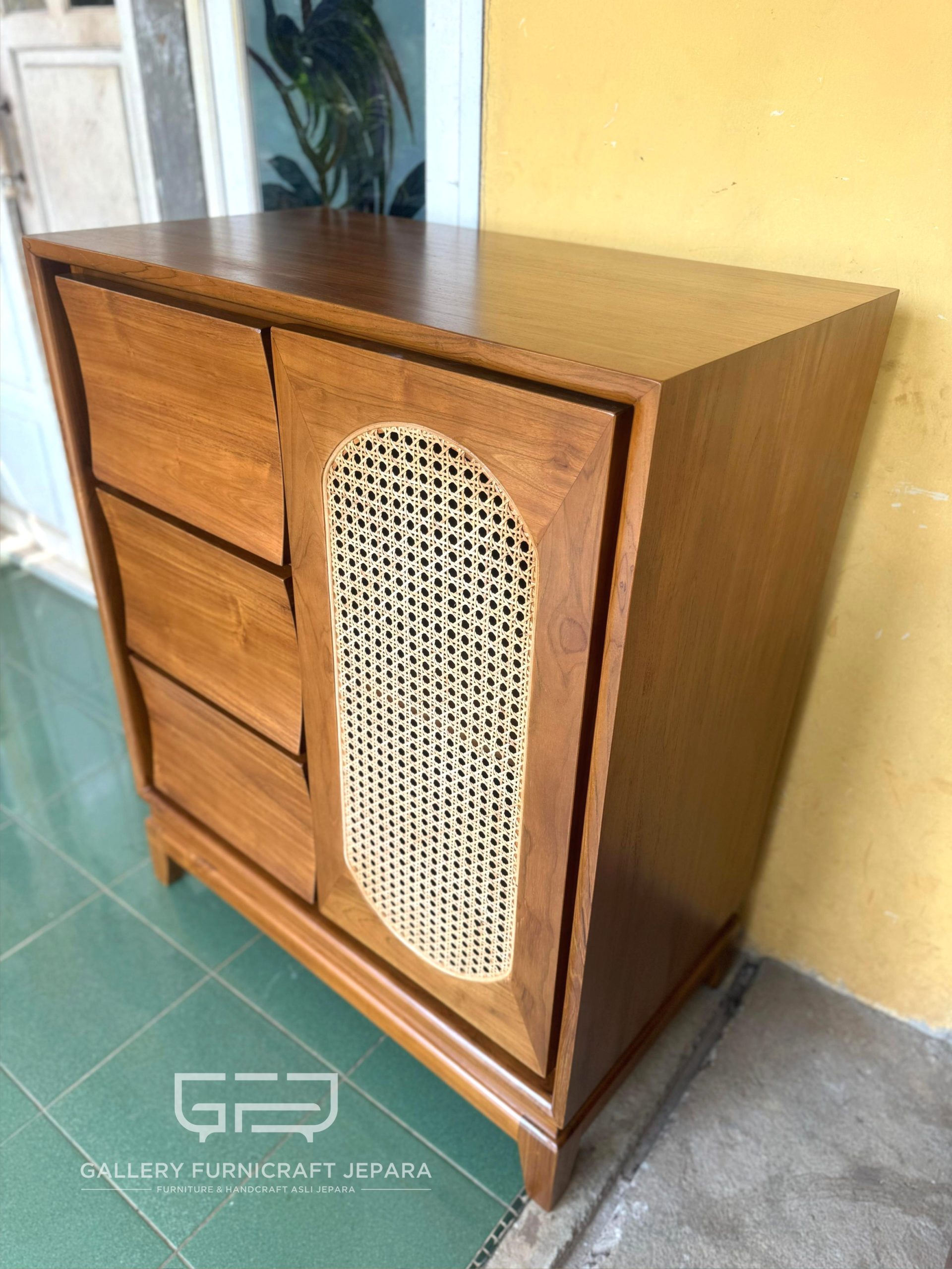 Rak Sepatu Rotan Laci Ombak Kayu Jati 100x90x50cm @2k