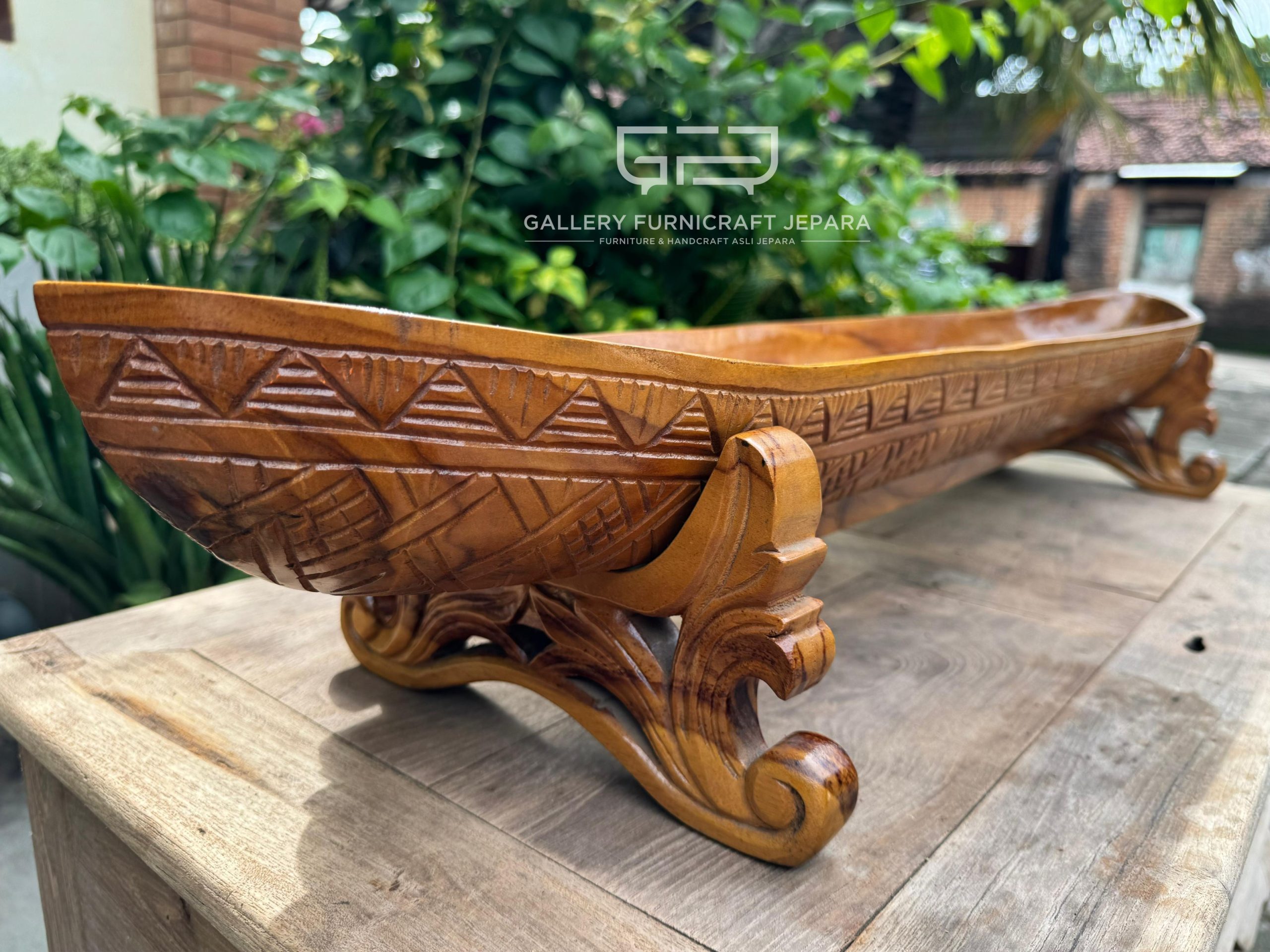Tempat Buah Perahu Batik Ukir Kayu Jati Solid 100x17x15cm @500 04'