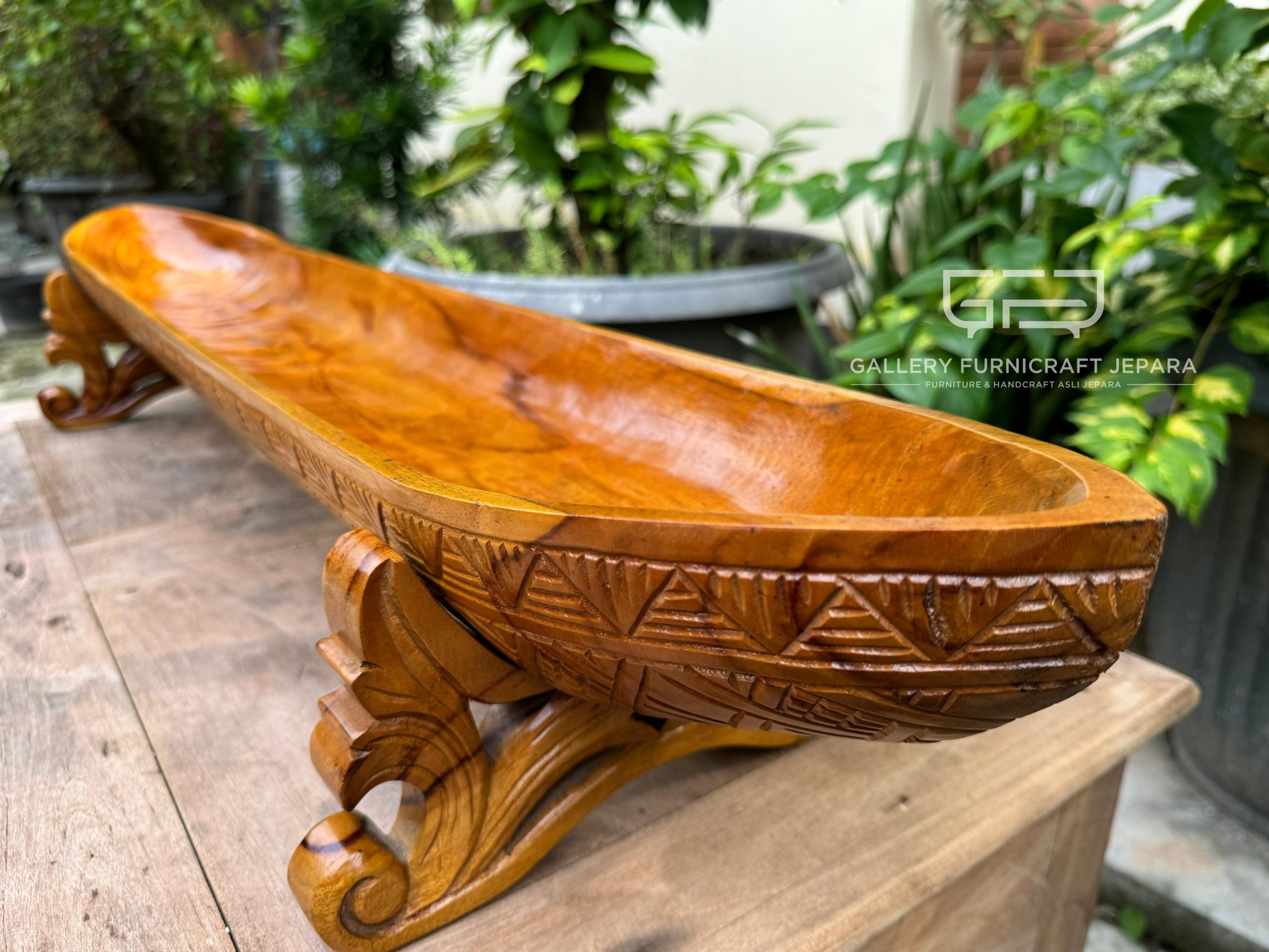 Tempat Buah Perahu Batik Ukir Kayu Jati Solid 100x17x15cm @500 05
