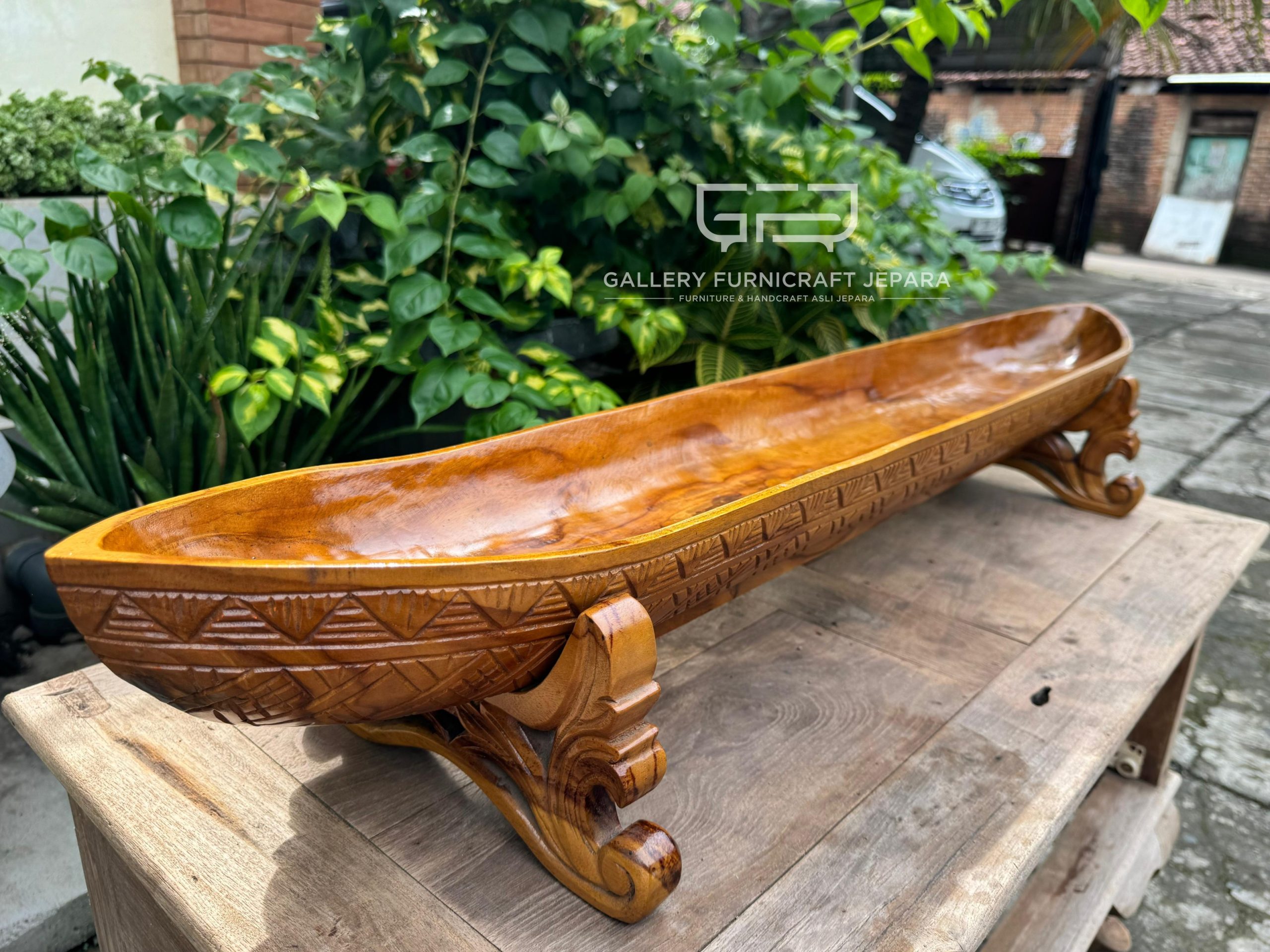 Tempat Buah Perahu Batik Ukir Kayu Jati Solid 100x17x15cm @500