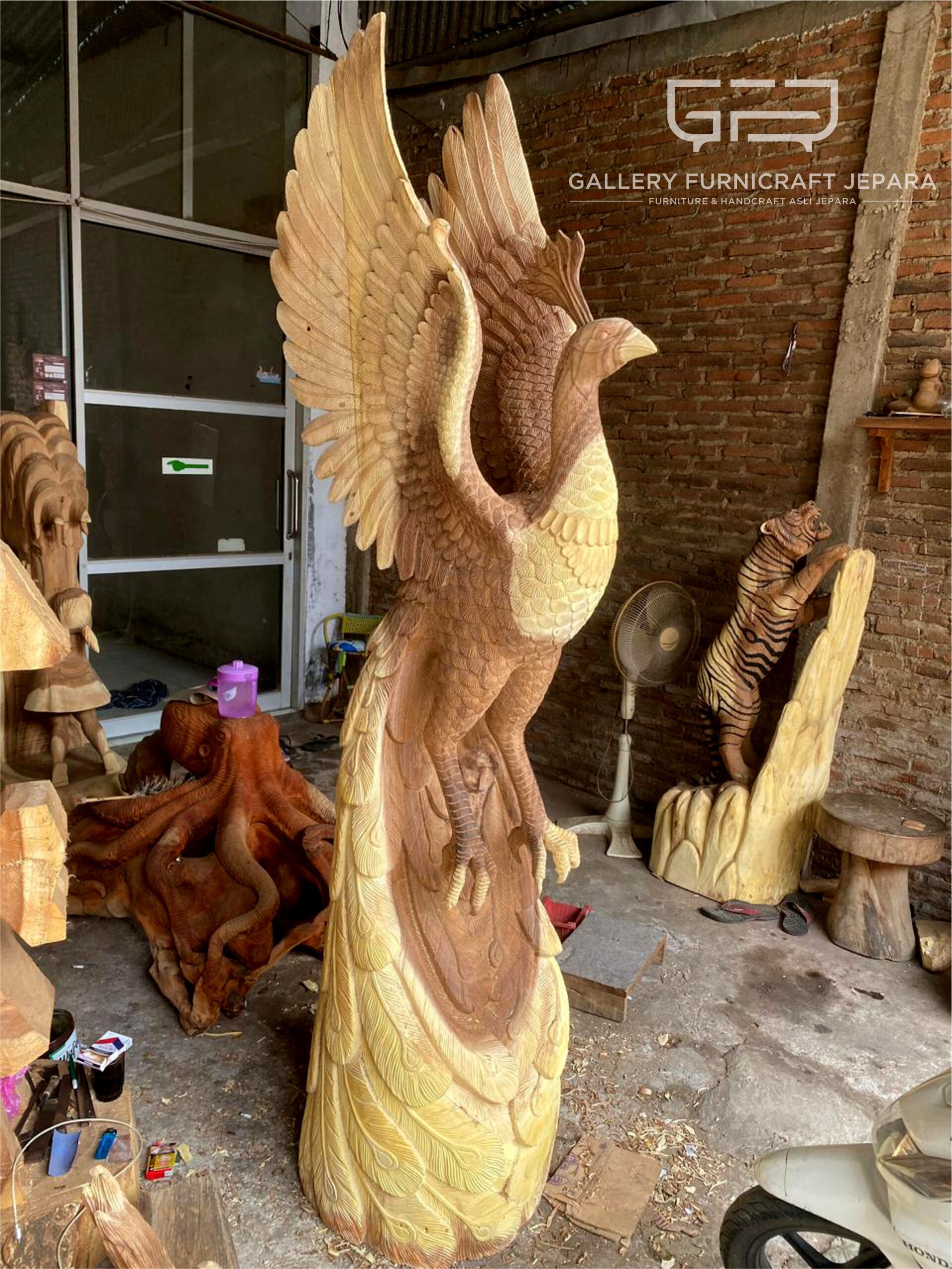 Patung Burung Merak Tinggi 200cm @6,5 02