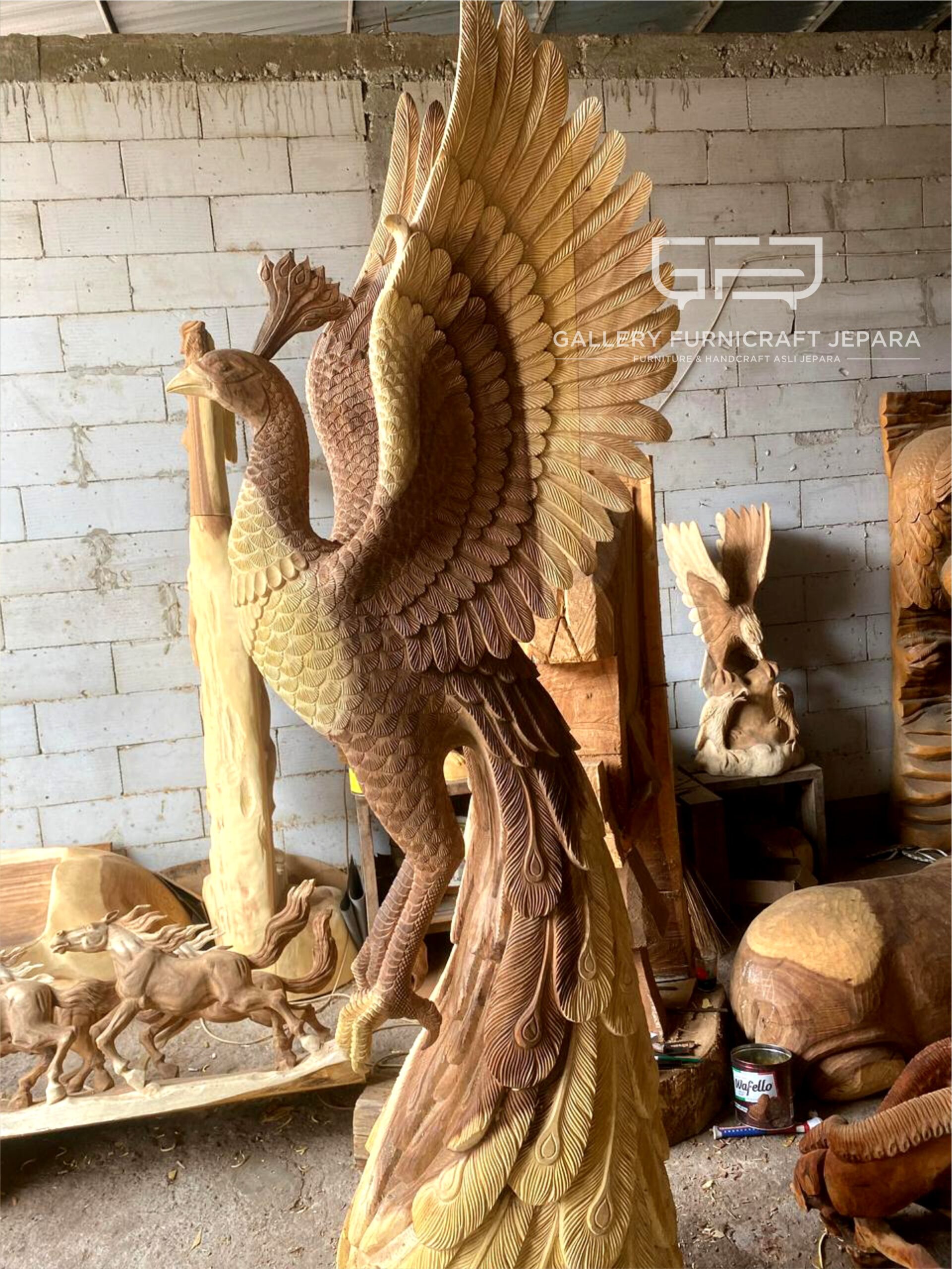 Patung Burung Merak Tinggi 200cm @6,5