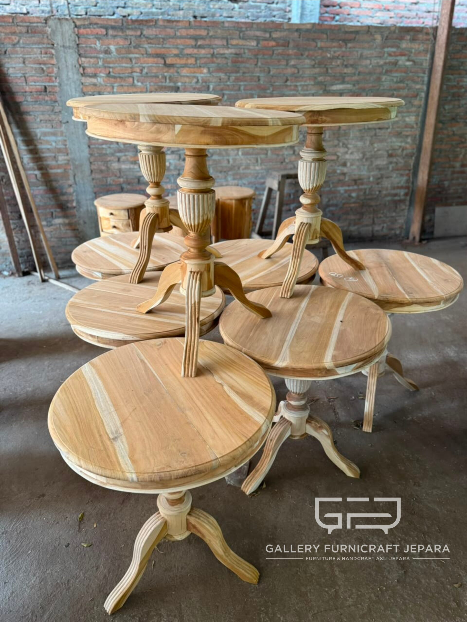 Classic Round Table Meja Bulat Kayu Jati 60x60x70cm @150