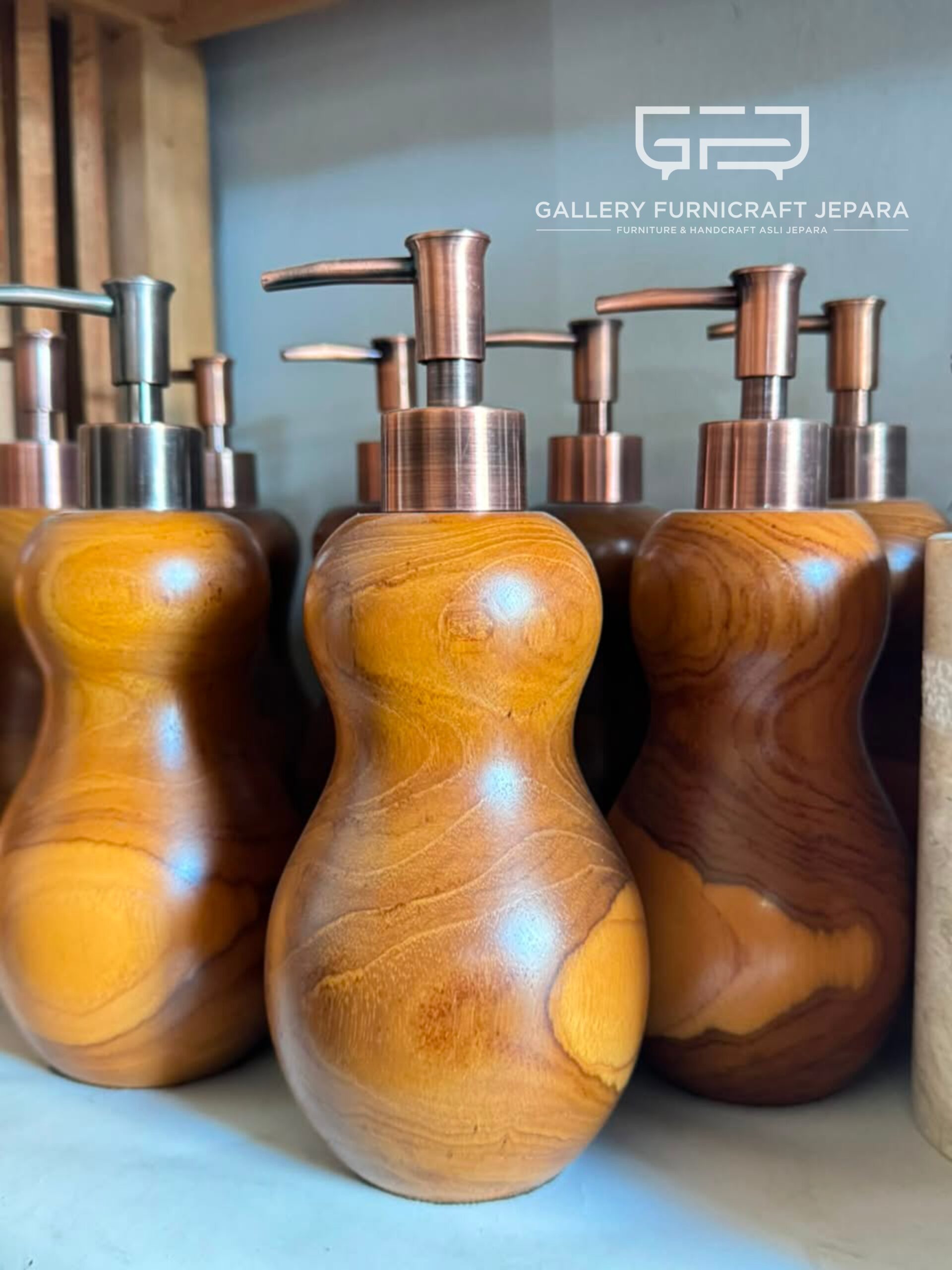 Dispenser Sabun Kayu Jati 8x22cm Model Labu - Tempat Sabun Cair Handmade Pompa Copper @150 03