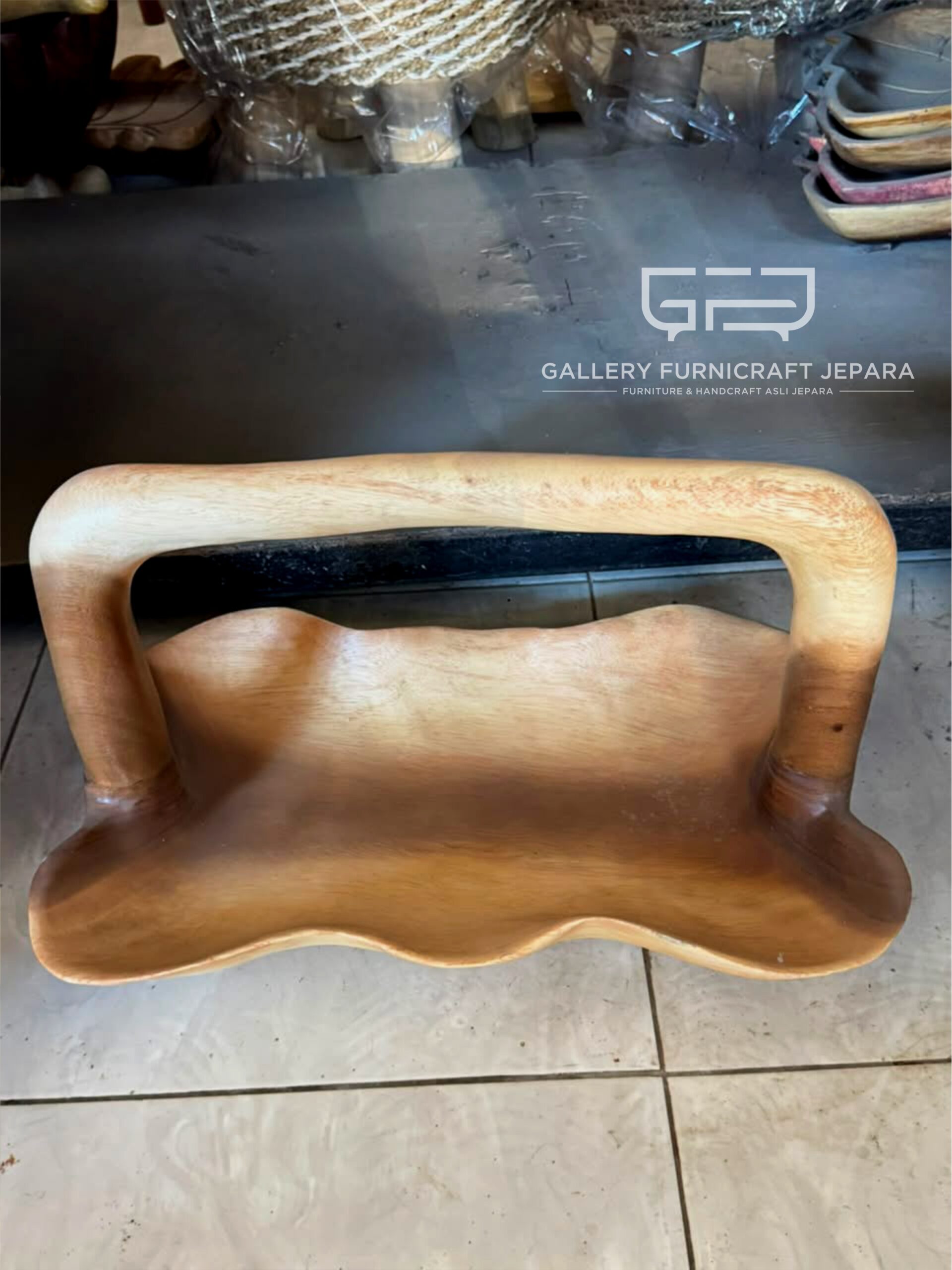 Tray Kayu Trembesi Solid 45x30x25cm Nampan Pegangan Tempat Buah Dekorasi Jepara @175 02