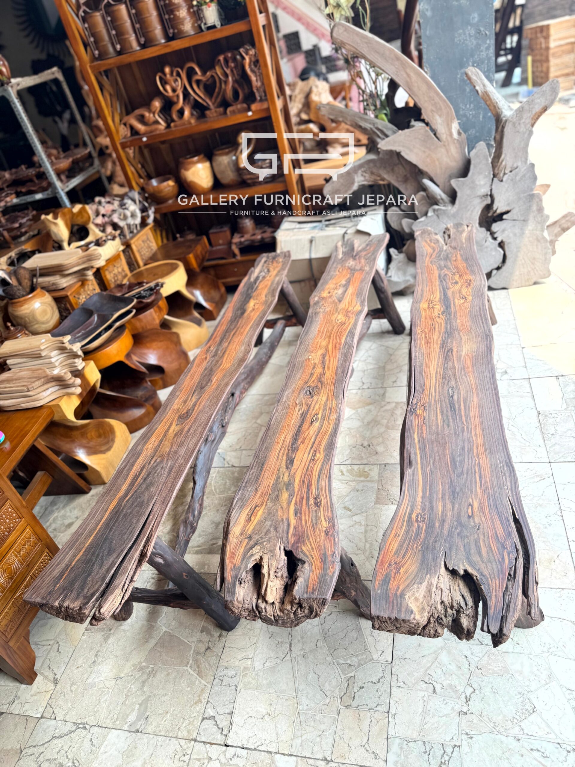 Bangku Taman Sonokeling Antik Erosi 215x27x45cm @2500 04