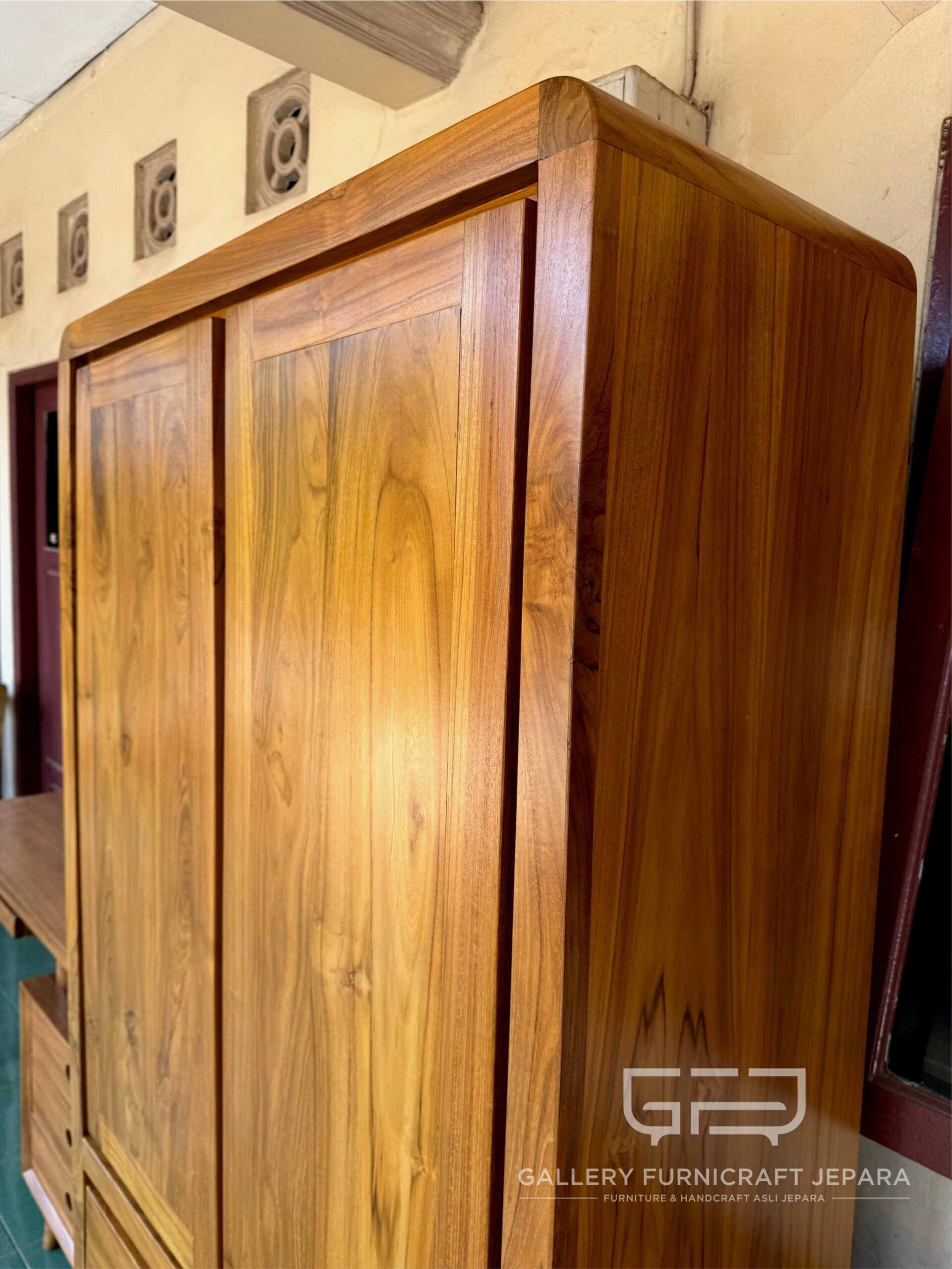 Lemari Pakaian Kayu Jati Asli Jepara 2 Pintu 4 Laci Model Retro Scandinavian Minimalis 100x45x180cm 05
