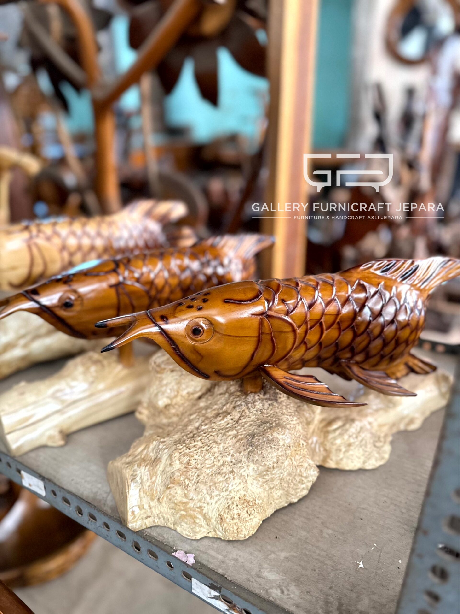 Patung Ikan Arwana Kayu Jati Lapak Kopi 40cm @450 03